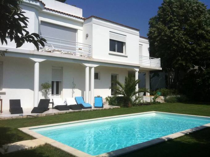 Vendu - 12ème - St Barnabé -Villa avec jardin + piscine- 865 000 € Vendu - 12ème - St Barnabé -Villa avec jardin + piscine- 865 000 €