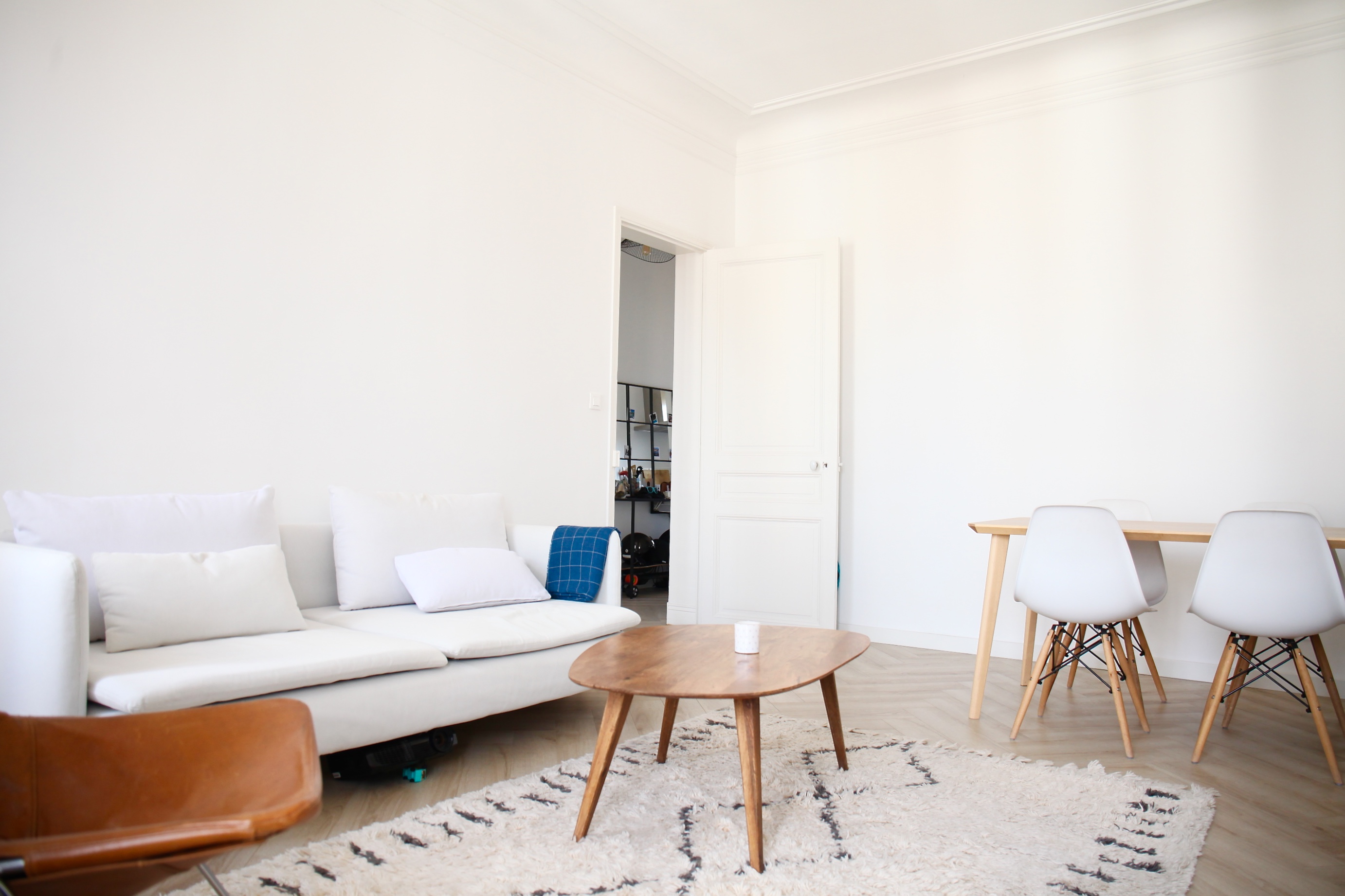 VENDU - Castellane- Charmant T3 avec balcon filant - 229 000 € VENDU - Castellane- Charmant T3 avec balcon filant - 229 000 €