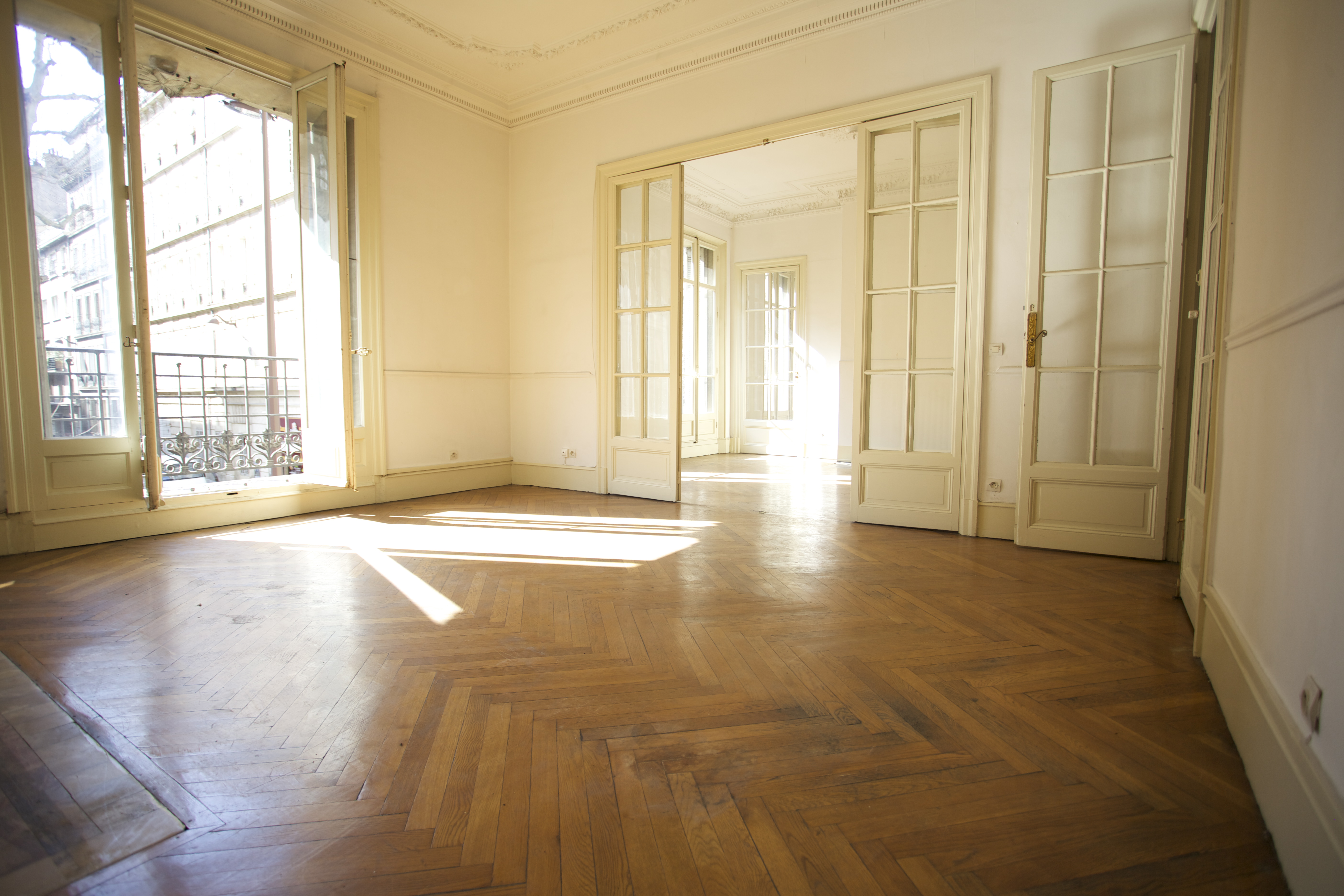 Vendu - Longchamp- T6/7 et spacieuse  terrasse - 395 000 € Vendu - Longchamp- T6/7 et spacieuse  terrasse - 395 000 €