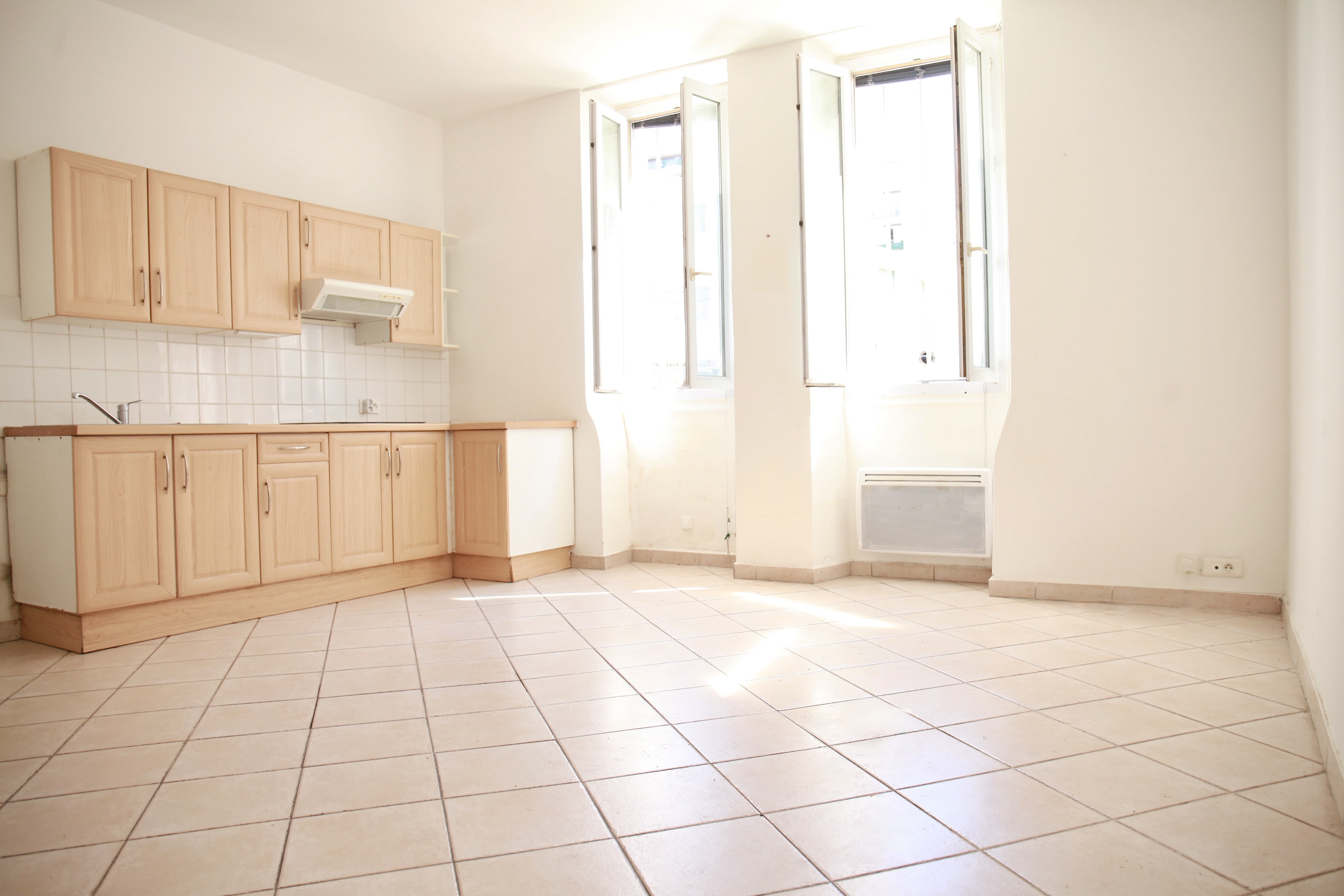 7e- St Lambert - T2 plein sud - 180 000 €