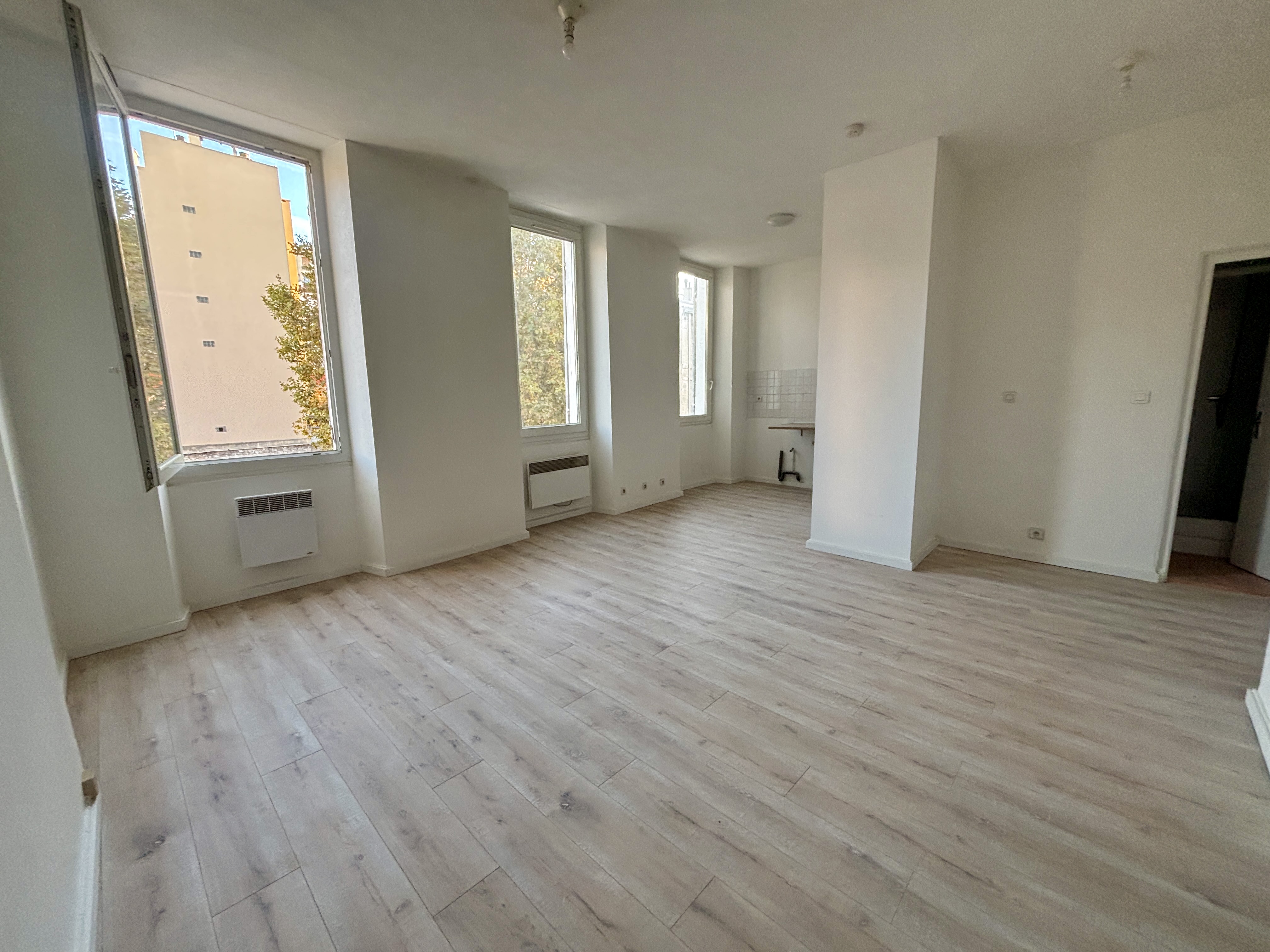 7e- Saint Lambert- T2 avec vue dégagée- 209 000 €